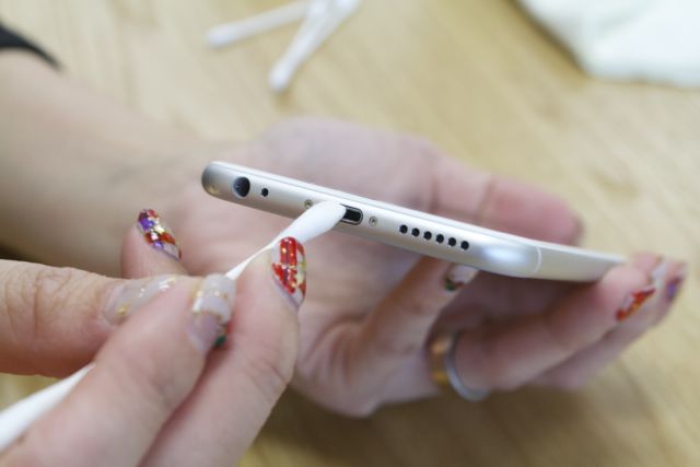 clean-up-iPhone-repair-fukuoka-ilive-hakata