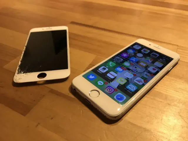 18031203-display-iPhone-repair-ilive-hakata